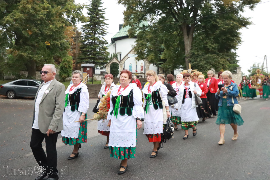 Fotorelacja I: Dożynki Powiatu Myszkowskiego w Niegowie