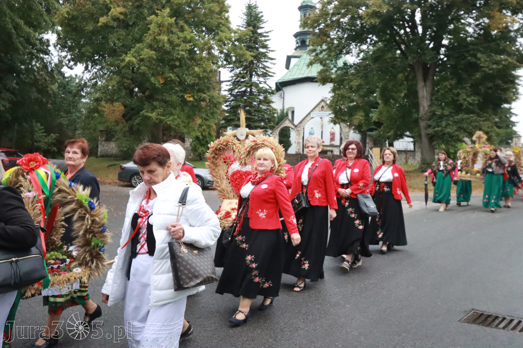 Fotorelacja I: Dożynki Powiatu Myszkowskiego w Niegowie