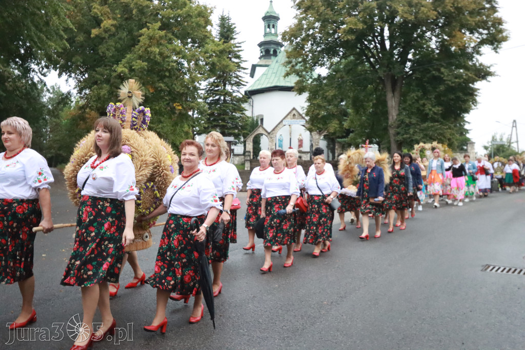 Fotorelacja I: Dożynki Powiatu Myszkowskiego w Niegowie