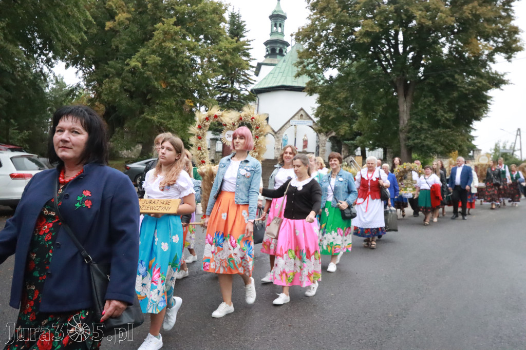 Fotorelacja I: Dożynki Powiatu Myszkowskiego w Niegowie