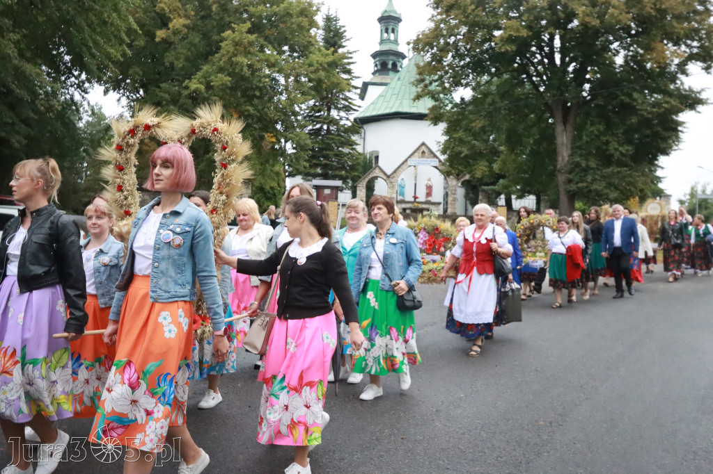 Fotorelacja I: Dożynki Powiatu Myszkowskiego w Niegowie