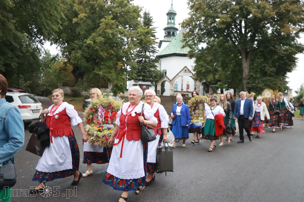 Fotorelacja I: Dożynki Powiatu Myszkowskiego w Niegowie