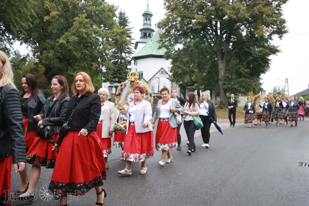 Fotorelacja I: Dożynki Powiatu Myszkowskiego w Niegowie