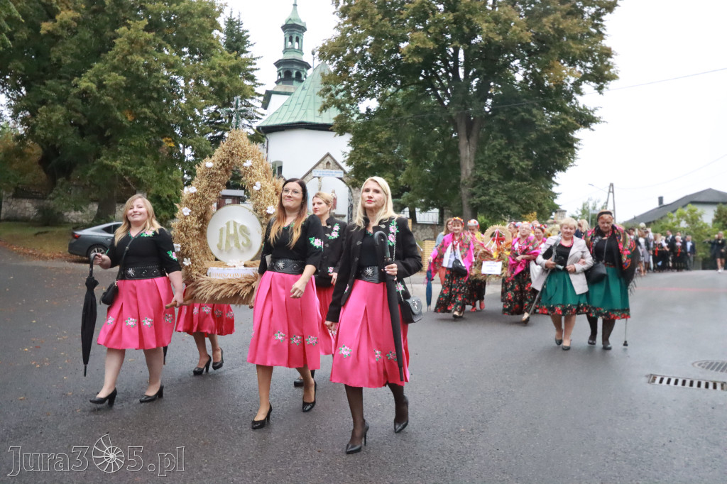 Fotorelacja I: Dożynki Powiatu Myszkowskiego w Niegowie