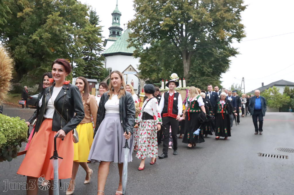 Fotorelacja I: Dożynki Powiatu Myszkowskiego w Niegowie