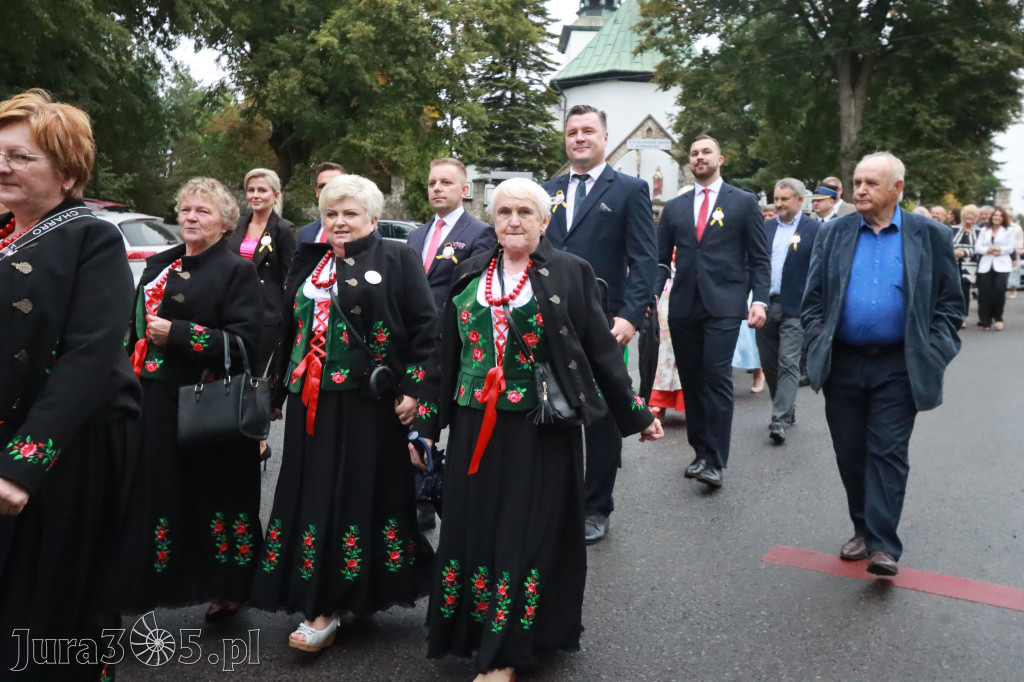 Fotorelacja I: Dożynki Powiatu Myszkowskiego w Niegowie