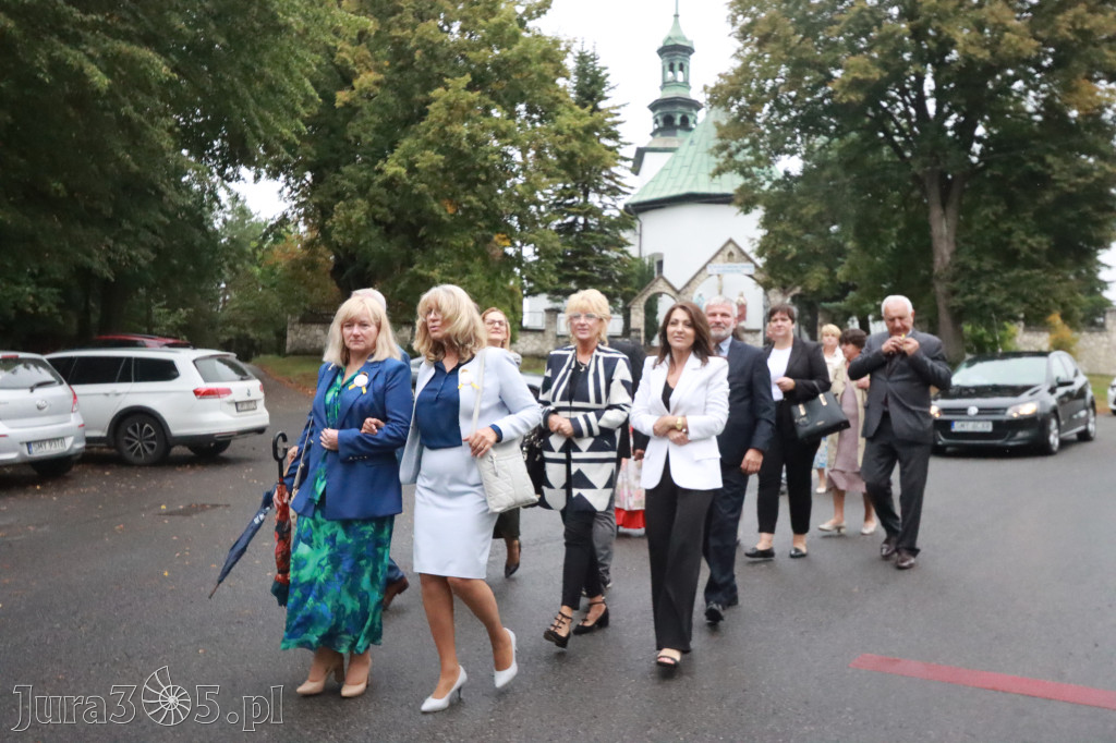 Fotorelacja I: Dożynki Powiatu Myszkowskiego w Niegowie