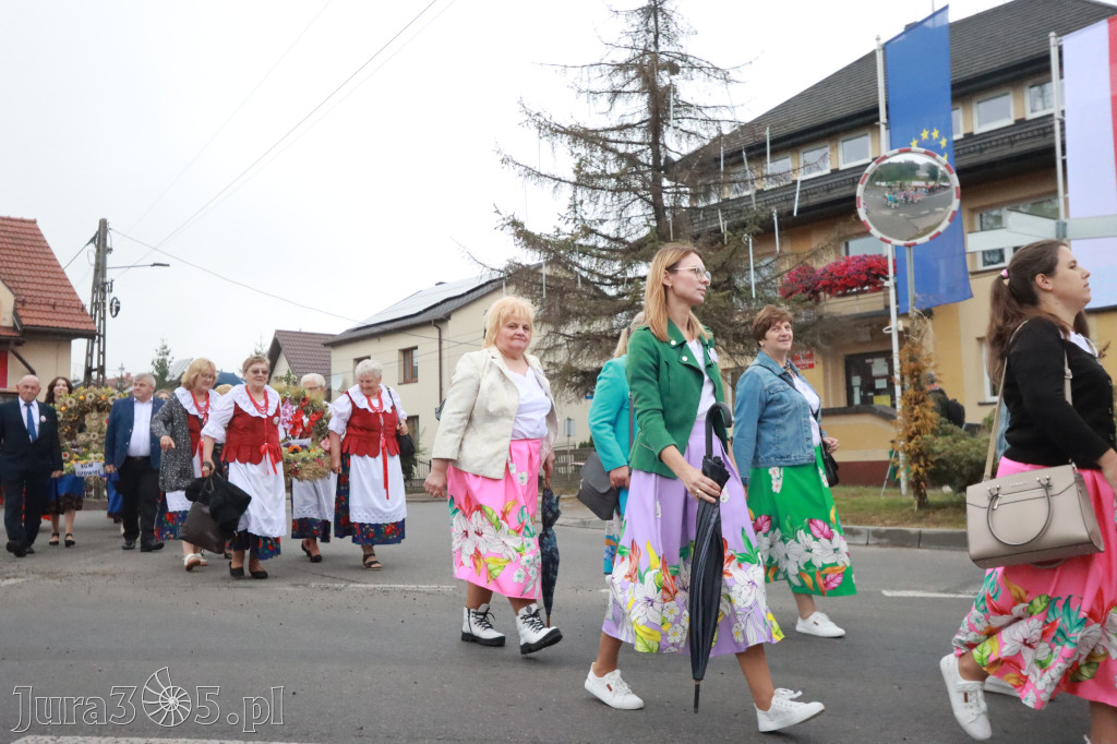Fotorelacja I: Dożynki Powiatu Myszkowskiego w Niegowie