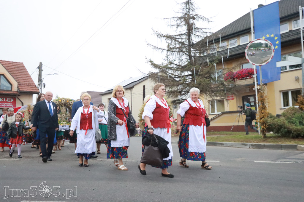 Fotorelacja I: Dożynki Powiatu Myszkowskiego w Niegowie
