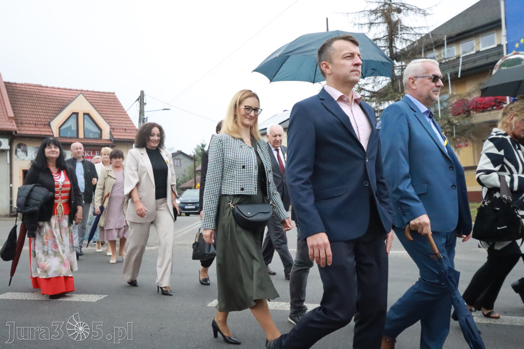 Fotorelacja I: Dożynki Powiatu Myszkowskiego w Niegowie
