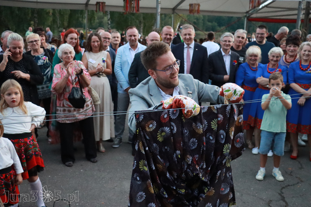Fotorelacja III: XXVI Dożynki Powiatowo - Gminne w Łazach