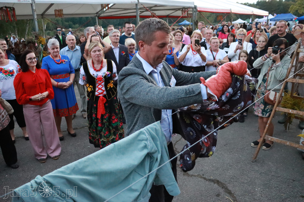 Fotorelacja III: XXVI Dożynki Powiatowo - Gminne w Łazach