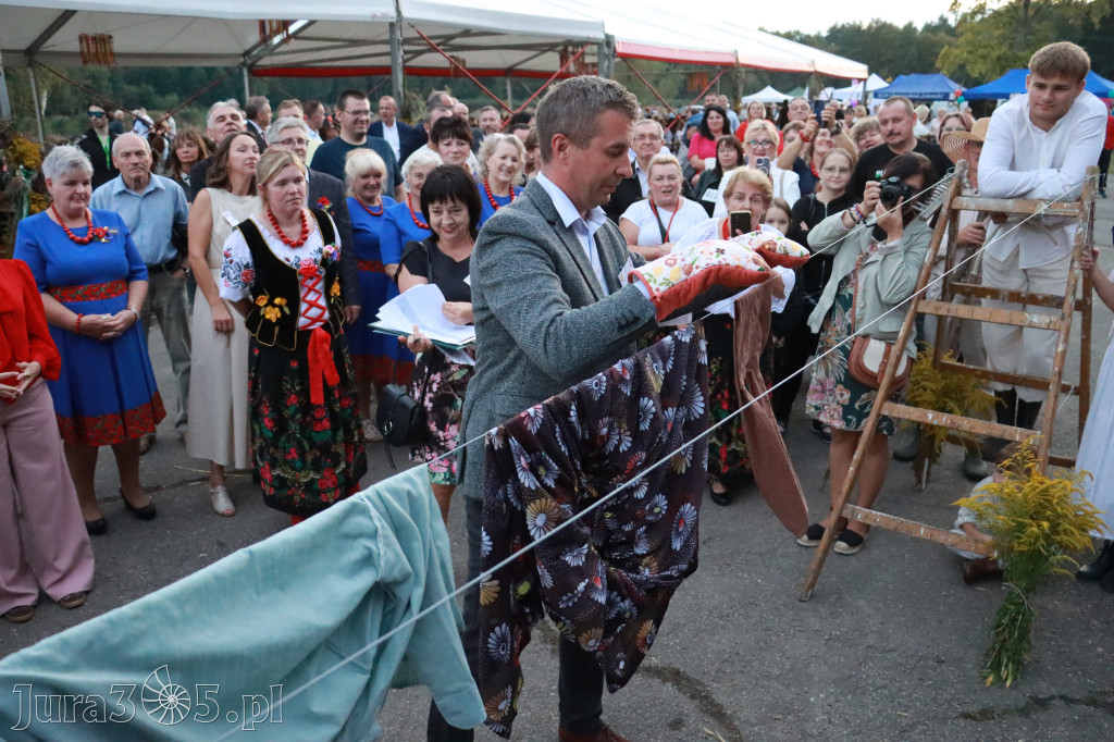 Fotorelacja III: XXVI Dożynki Powiatowo - Gminne w Łazach
