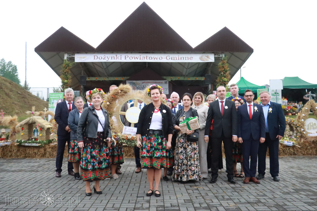 Fotorelacja II: Dożynki Powiatu Myszkowskiego w Niegowie