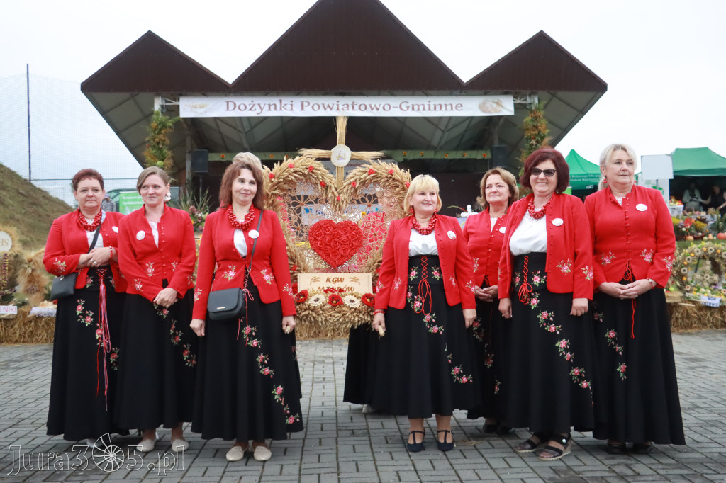 Fotorelacja II: Dożynki Powiatu Myszkowskiego w Niegowie