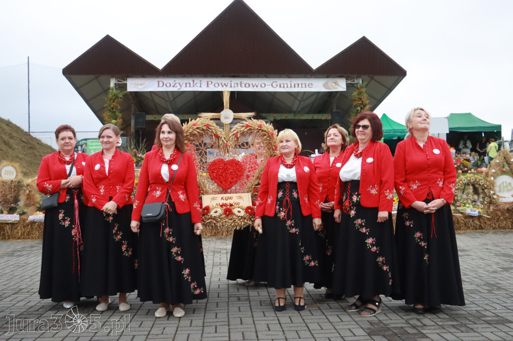 Fotorelacja III: Dożynki Powiatu Myszkowskiego w Niegowie