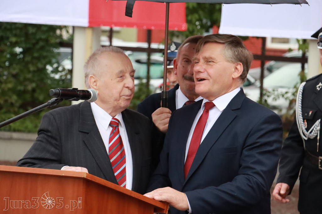 Fotorelacja: Uroczystość Odsłonięcia Pomnika Krystyna I z Koziegłów herbu Lis.
