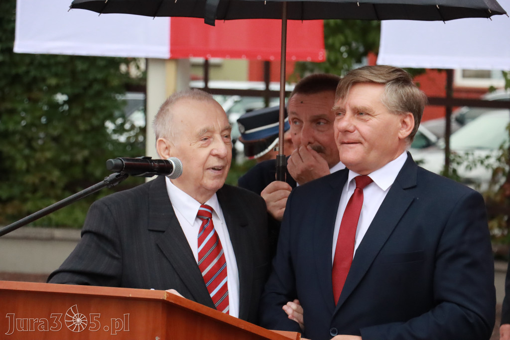 Fotorelacja: Uroczystość Odsłonięcia Pomnika Krystyna I z Koziegłów herbu Lis.