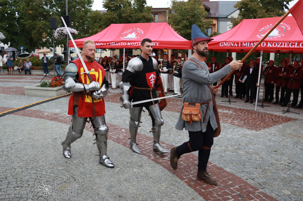 Fotorelacja: Uroczystość Odsłonięcia Pomnika Krystyna I z Koziegłów herbu Lis.