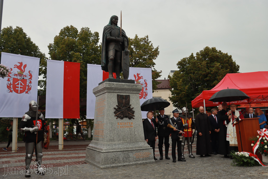 Fotorelacja: Uroczystość Odsłonięcia Pomnika Krystyna I z Koziegłów herbu Lis.