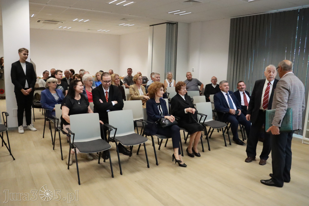 Fotorelacja: Uroczystość Odsłonięcia Pomnika Krystyna I z Koziegłów herbu Lis.