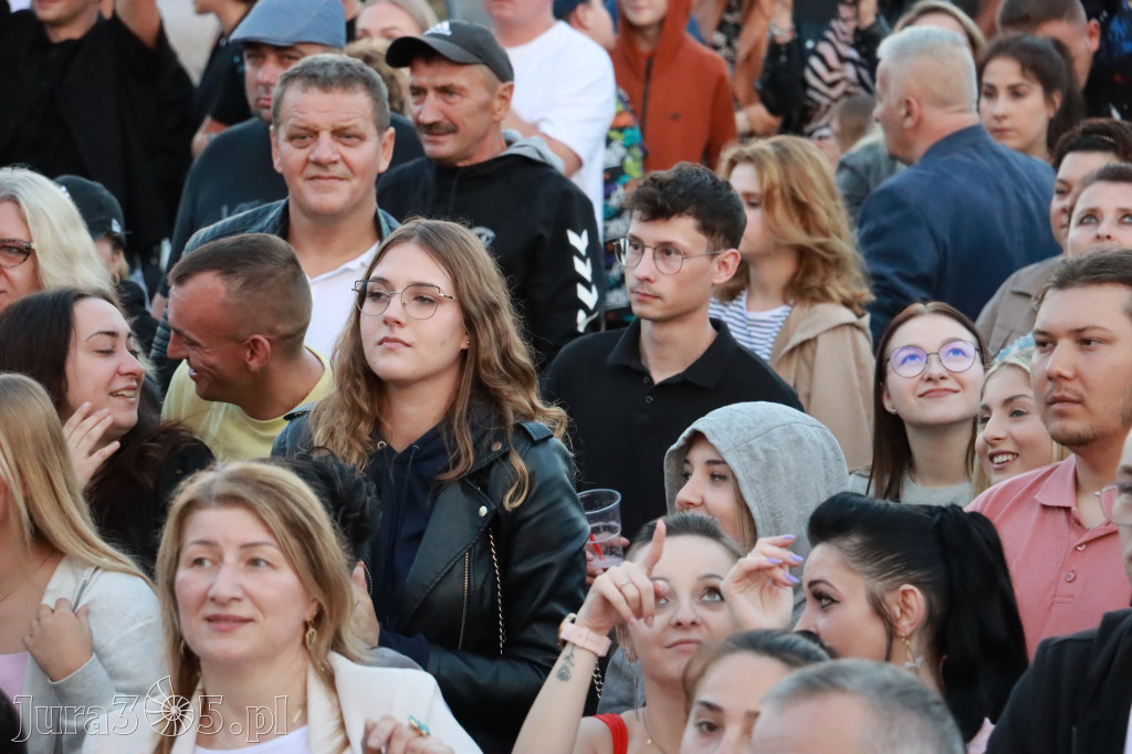 Fotorelacja IV: Dożynki Powiatu Myszkowskiego w Niegowie (niedziela)