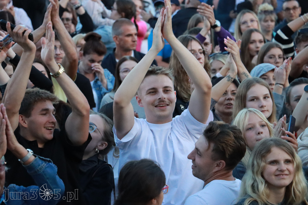 Fotorelacja IV: Dożynki Powiatu Myszkowskiego w Niegowie (niedziela)