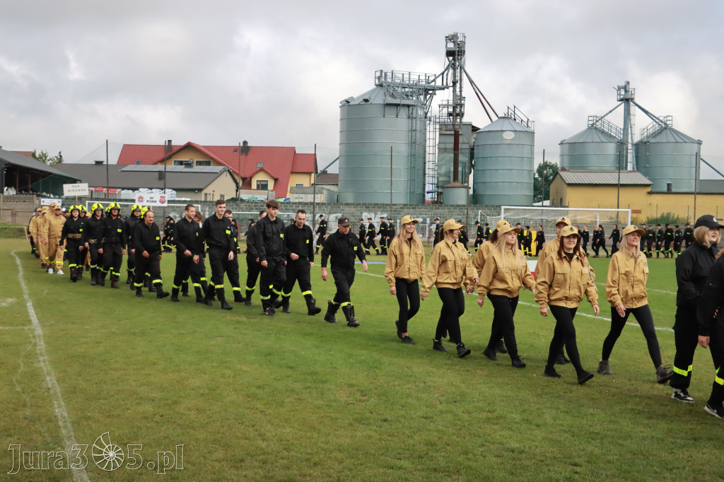 Fotorelacja I: Powiatowe Zawody Pożarnicze 2025 w Niegowie