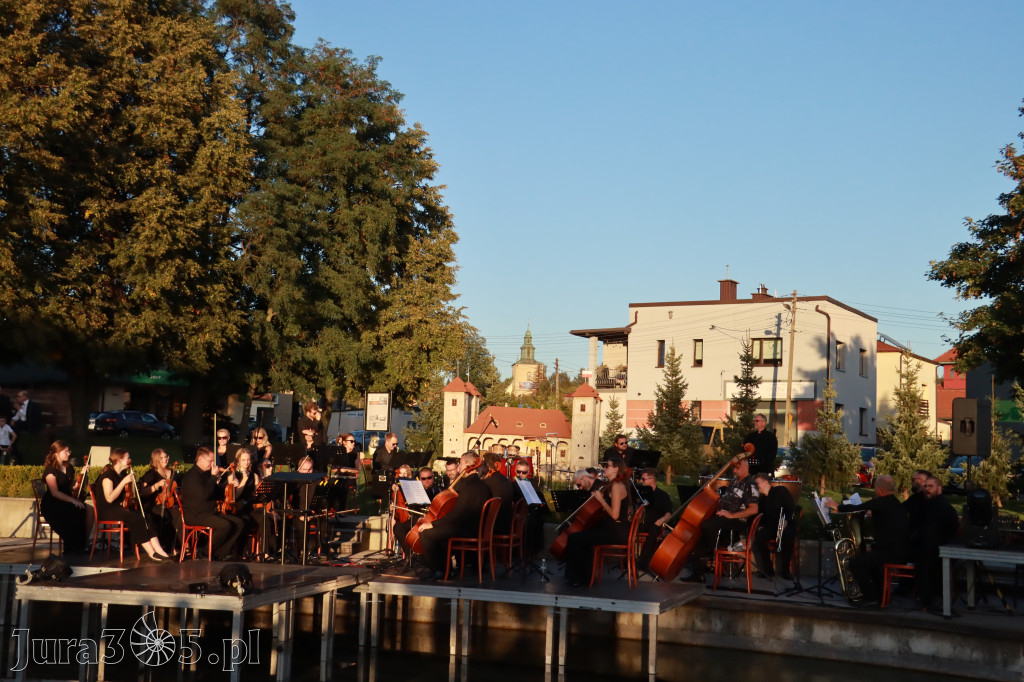 Fotorelacja II: Juromania Zawiercie 2025 - Koncert Muzyki Filmowej
