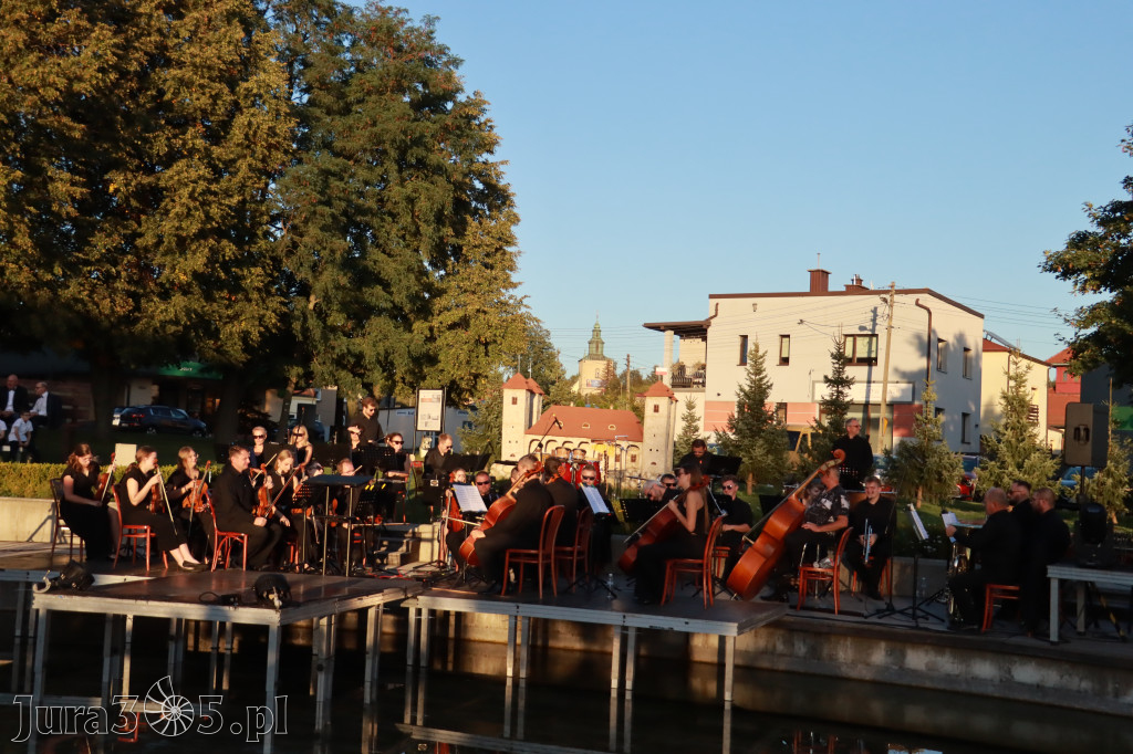 Fotorelacja II: Juromania Zawiercie 2025 - Koncert Muzyki Filmowej
