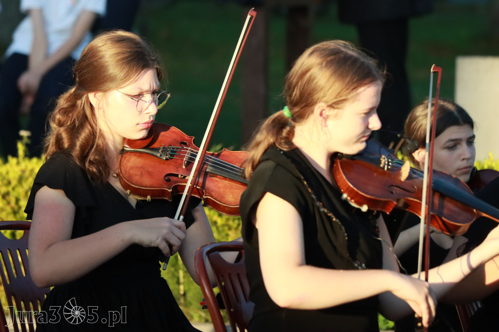 Fotorelacja II: Juromania Zawiercie 2025 - Koncert Muzyki Filmowej