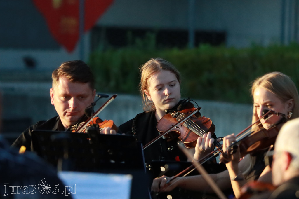 Fotorelacja II: Juromania Zawiercie 2025 - Koncert Muzyki Filmowej