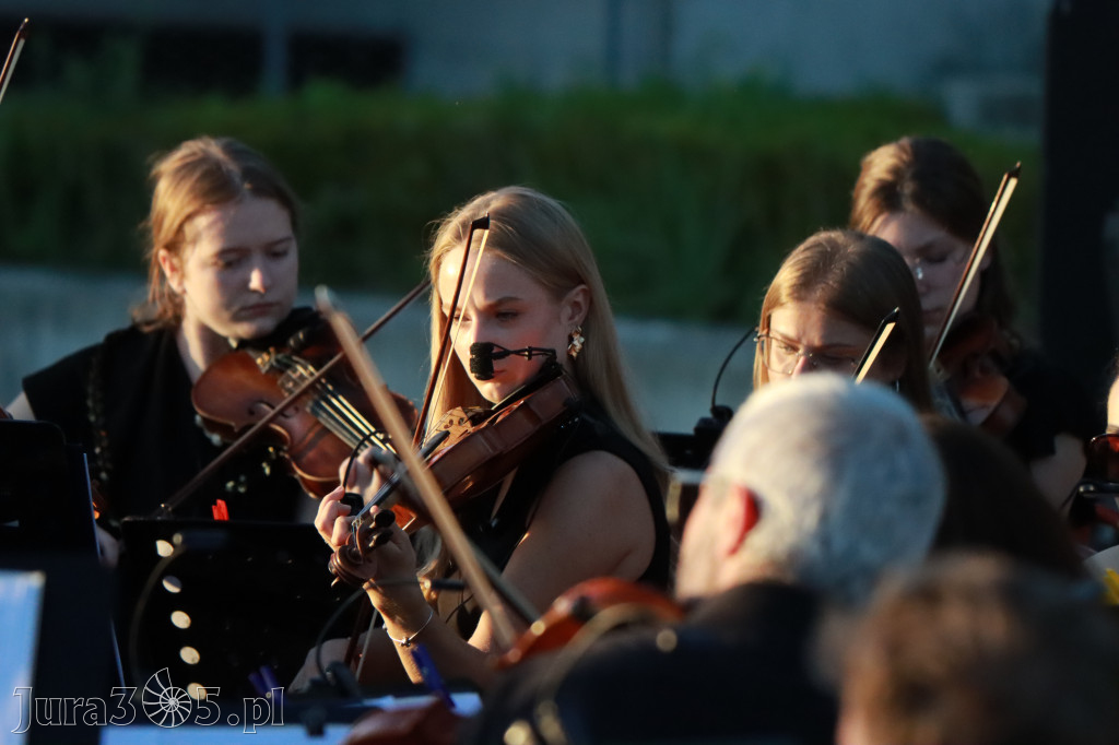 Fotorelacja II: Juromania Zawiercie 2025 - Koncert Muzyki Filmowej