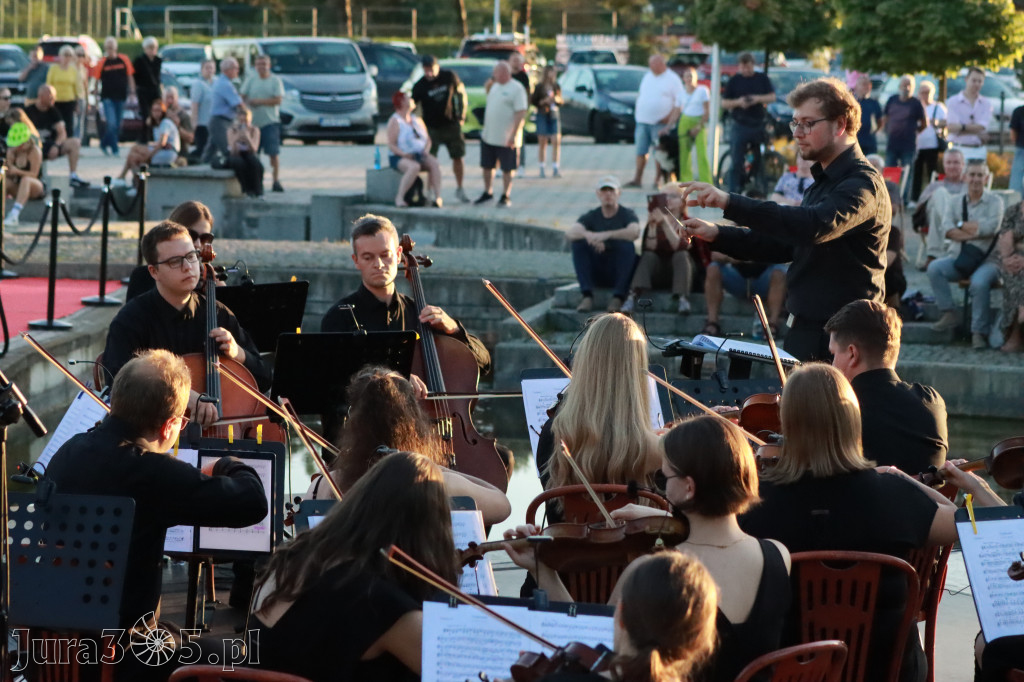 Fotorelacja II: Juromania Zawiercie 2025 - Koncert Muzyki Filmowej