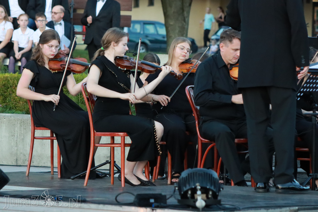 Fotorelacja II: Juromania Zawiercie 2025 - Koncert Muzyki Filmowej