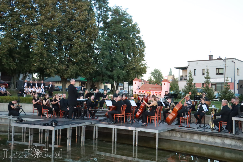 Fotorelacja II: Juromania Zawiercie 2025 - Koncert Muzyki Filmowej