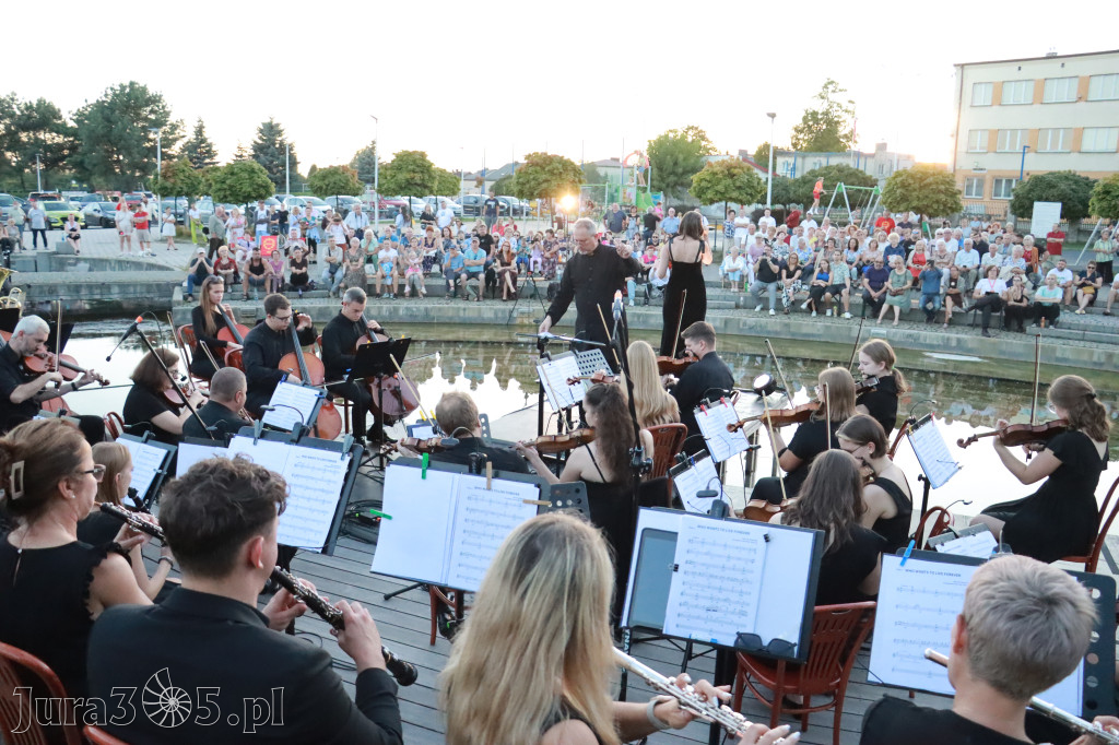 Fotorelacja II: Juromania Zawiercie 2025 - Koncert Muzyki Filmowej