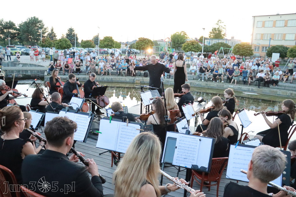 Fotorelacja II: Juromania Zawiercie 2025 - Koncert Muzyki Filmowej