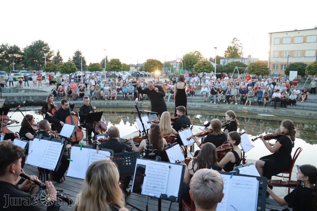 Fotorelacja II: Juromania Zawiercie 2025 - Koncert Muzyki Filmowej