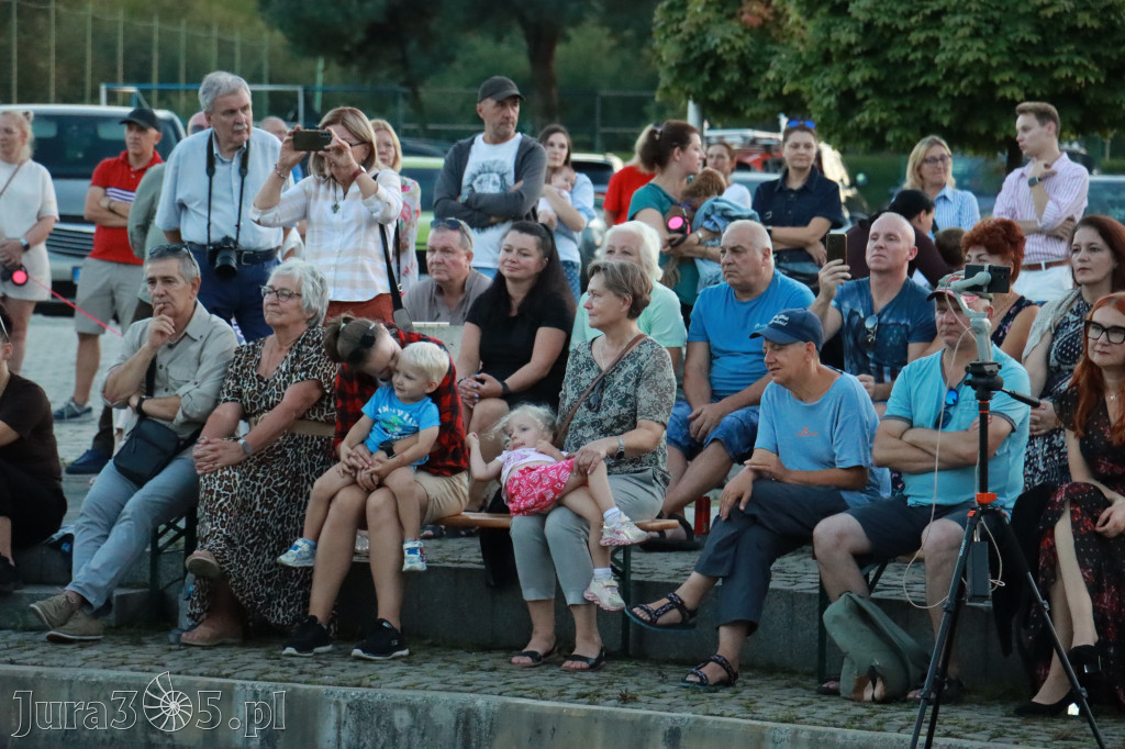 Fotorelacja II: Juromania Zawiercie 2025 - Koncert Muzyki Filmowej