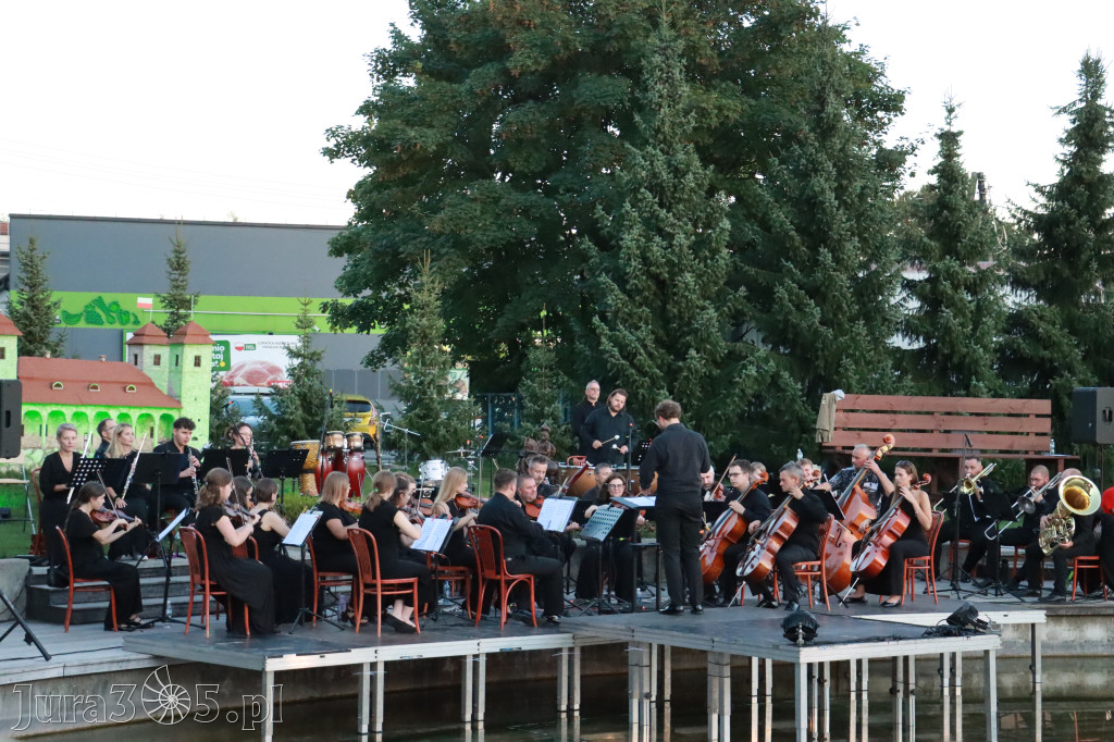 Fotorelacja II: Juromania Zawiercie 2025 - Koncert Muzyki Filmowej