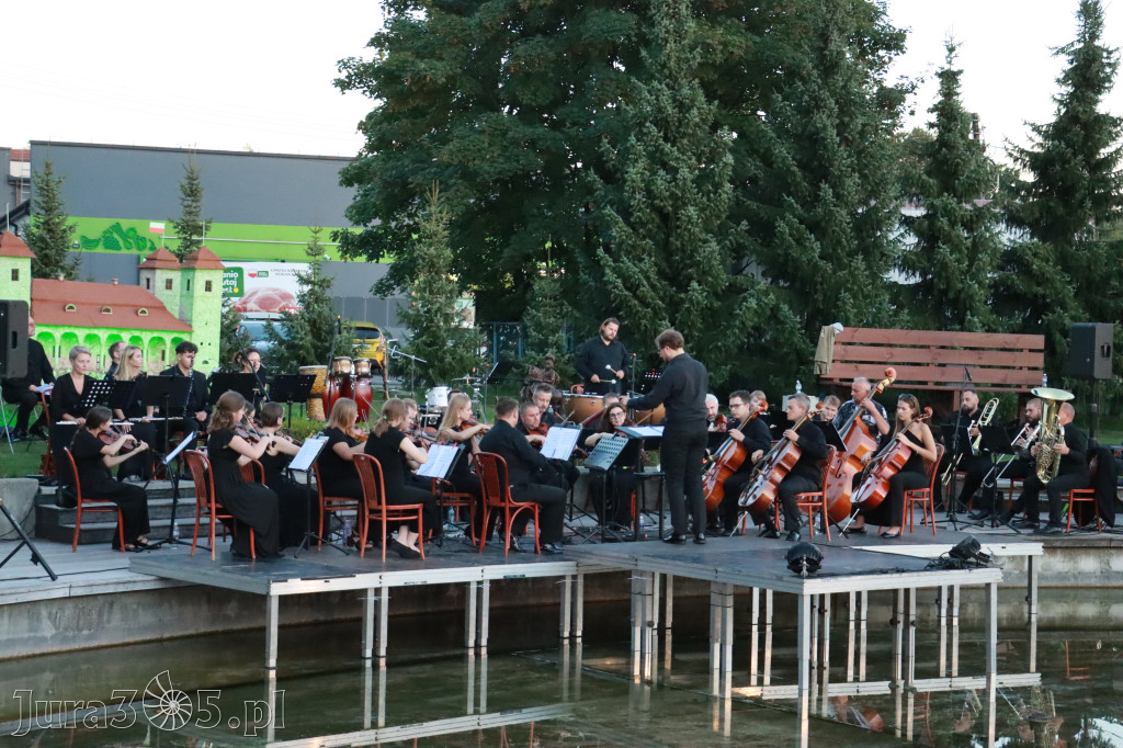 Fotorelacja II: Juromania Zawiercie 2025 - Koncert Muzyki Filmowej