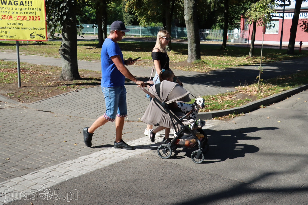 Fotorelacja: Parada psów w Zawierciu
