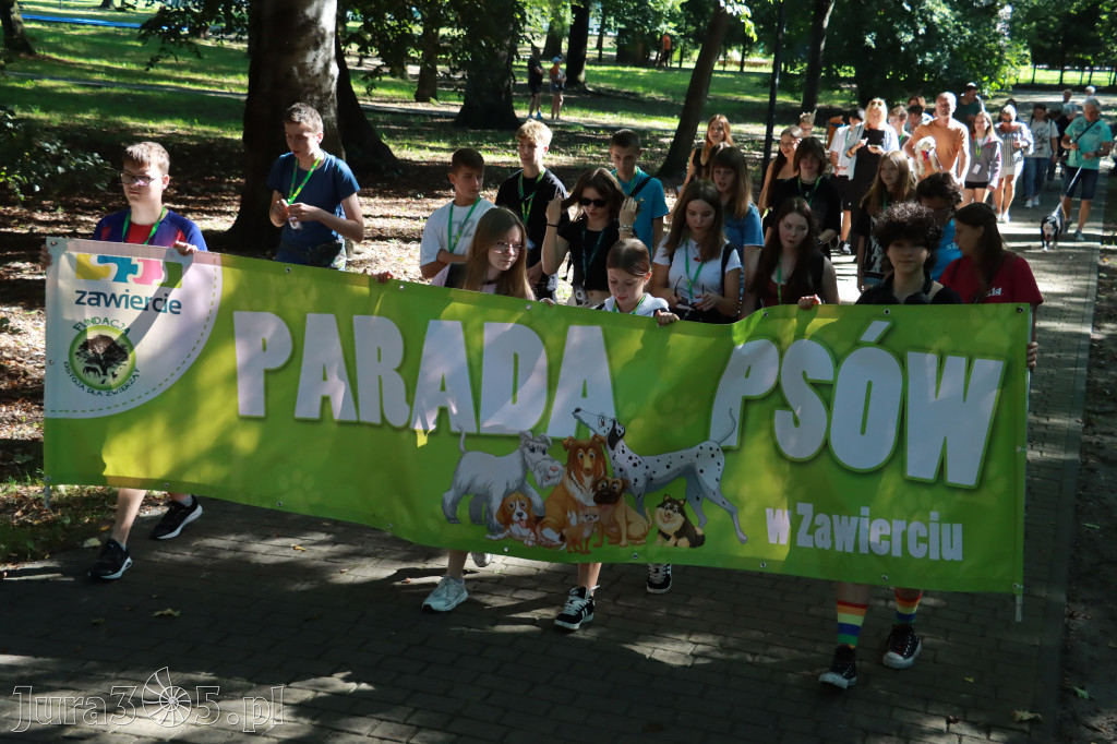 Fotorelacja: Parada psów w Zawierciu