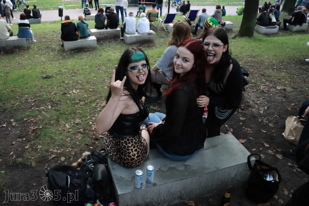 Fotorelacja I: Żywa Scena Zawiercie – Festiwal Reggae. Koncert zespołu KOŁTUN!