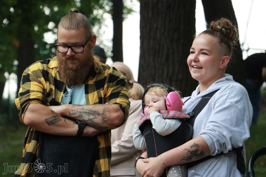 Fotorelacja I: Żywa Scena Zawiercie – Festiwal Reggae. Koncert zespołu KOŁTUN!