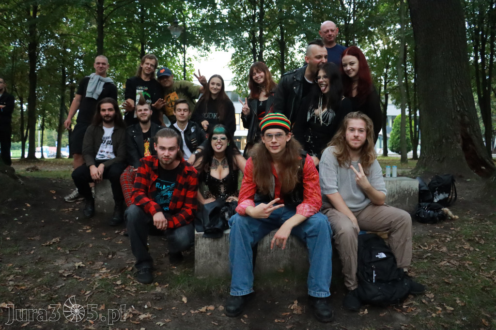 Fotorelacja I: Żywa Scena Zawiercie – Festiwal Reggae. Koncert zespołu KOŁTUN!