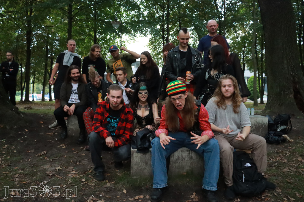 Fotorelacja I: Żywa Scena Zawiercie – Festiwal Reggae. Koncert zespołu KOŁTUN!