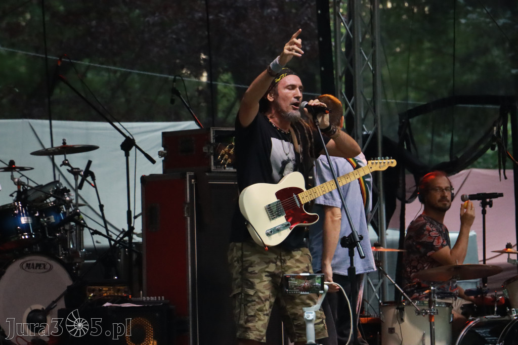 Fotorelacja I: Żywa Scena Zawiercie – Festiwal Reggae. Koncert zespołu KOŁTUN!
