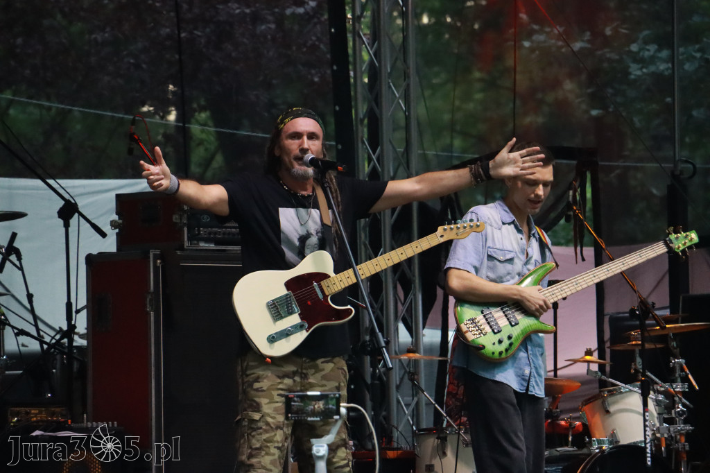Fotorelacja I: Żywa Scena Zawiercie – Festiwal Reggae. Koncert zespołu KOŁTUN!